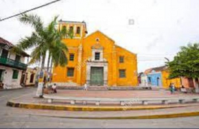 3CL3-J APARTAMENTO DE 3 ALCOBAS EN GETSEMANI EN CARTAGENA CON AIRE ACONDICIONADO Y WIFi